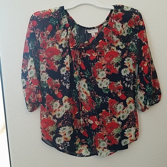 dressbarn Tops - Floral Top